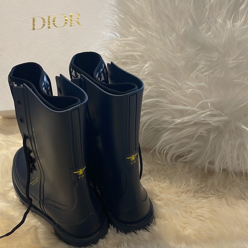 Christian Dior rain boots - Picture 2 of 3